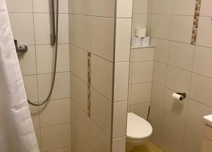 بيت ضيافة Kolo 3*
